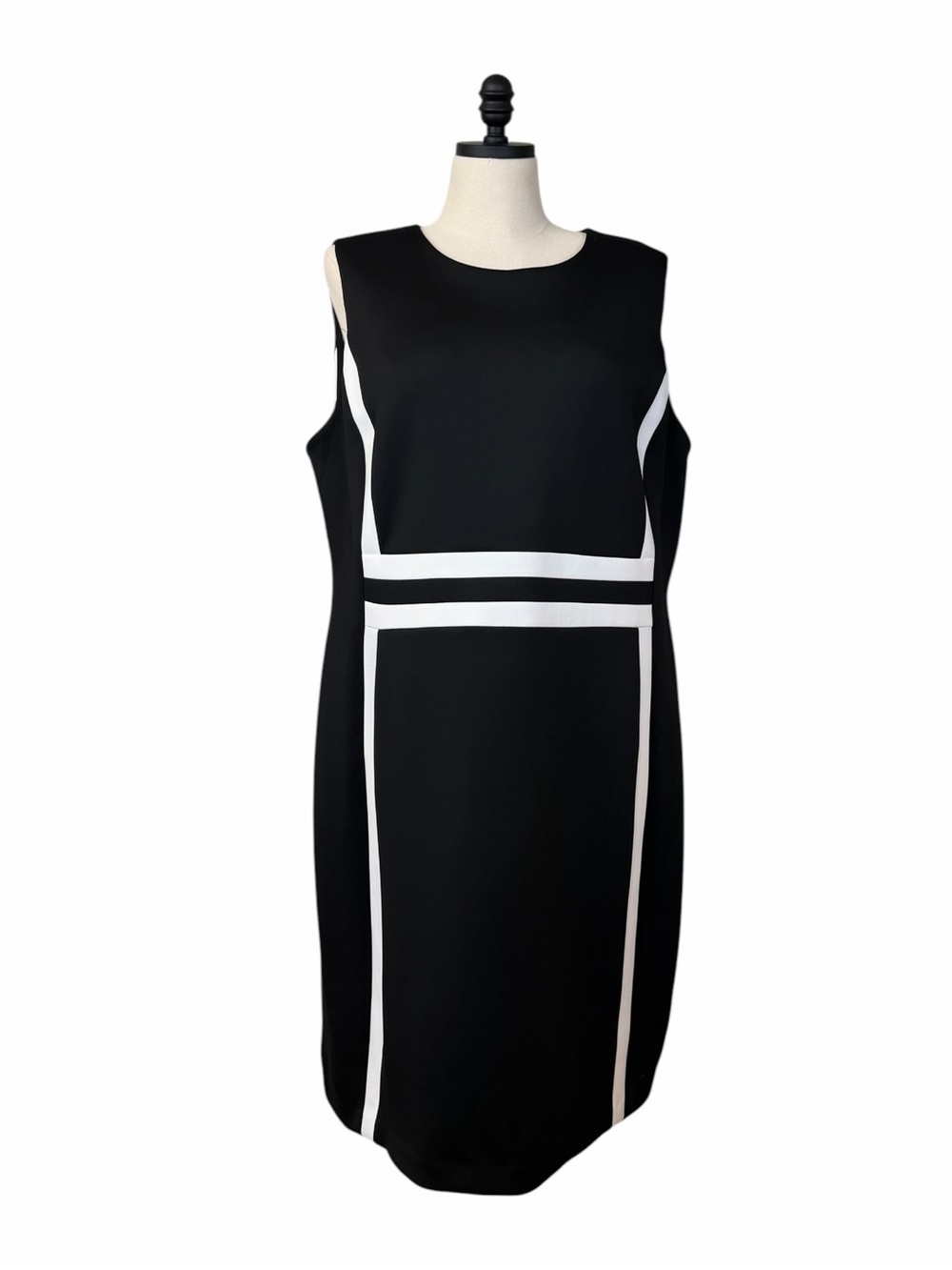 Calvin Klein Sheath Dress 22W Colorblock Stretch Scuba Sleeveless Black White